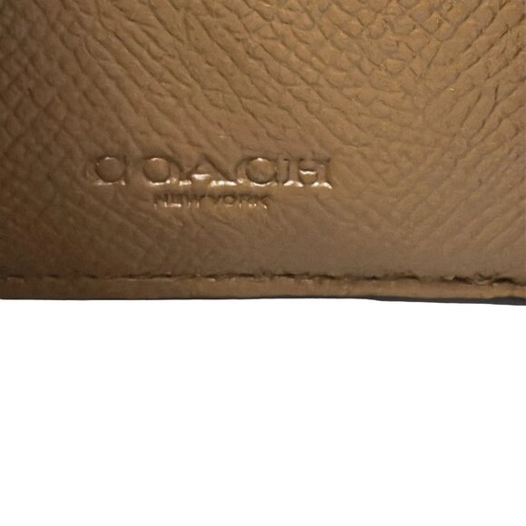 Auth COACH Small tri-fold wallet color block 2923 Cream Navy Leather - - Picture 5 of 5